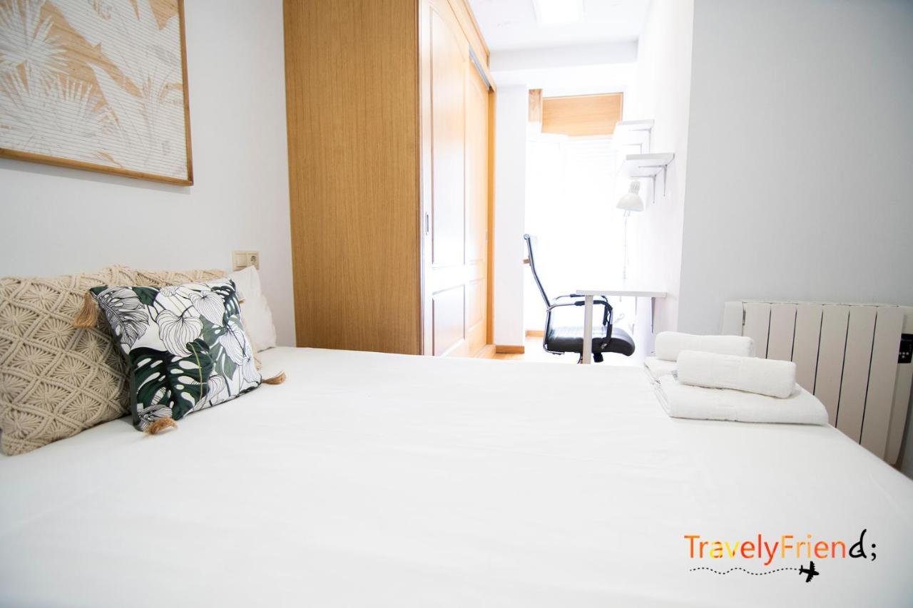 Bright Entire Apartment- Gp 1A Santiago de Compostela Exterior foto